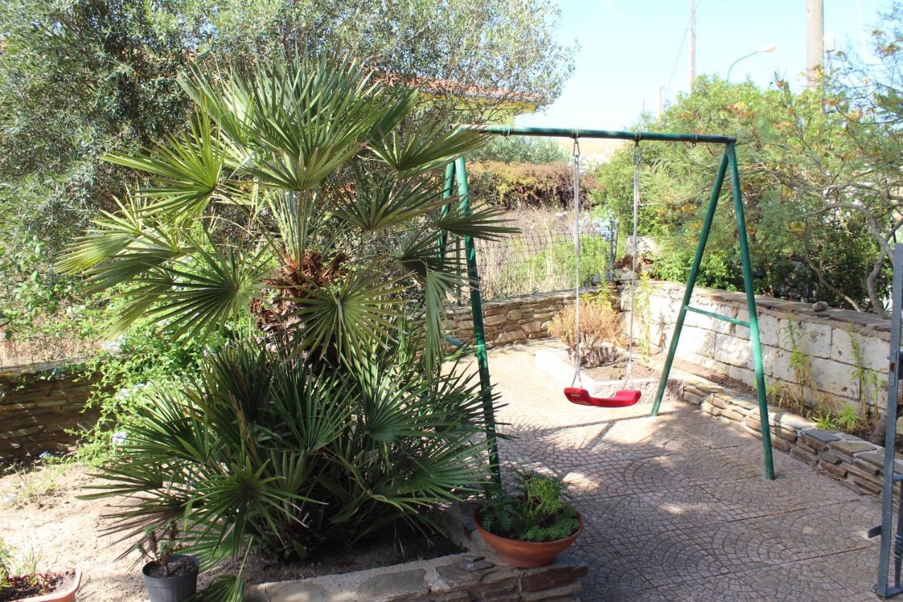 Bed and Breakfast La Mansarda Biancareddu Екстер'єр фото