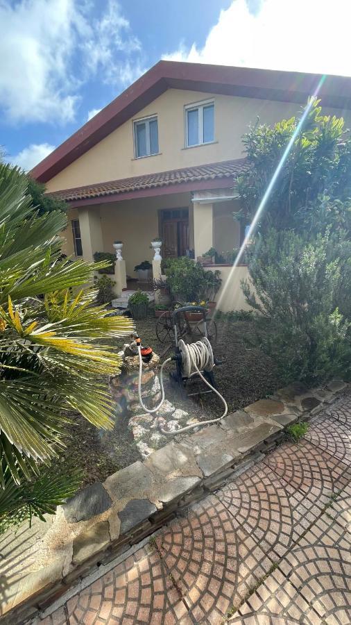 Bed and Breakfast La Mansarda Biancareddu Екстер'єр фото